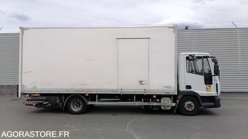 IVECO EUROCARGO - 100E18 - 2013 - 121 009 KM - Lastebil: bilde 3 IVECO EUROCARGO - 100E18 - 2013 - 121 009 KM - Lastebil: bilde 3