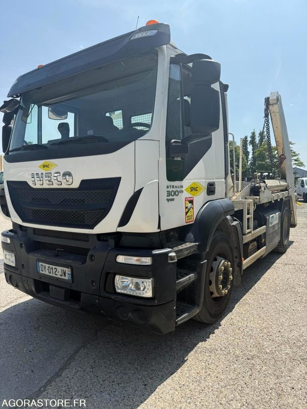 IVECO STRALIS MULTIBENNE 4x2 - 2015 / 61000KM - Lastebil: bilde 2 IVECO STRALIS MULTIBENNE 4x2 - 2015 / 61000KM - Lastebil: bilde 2