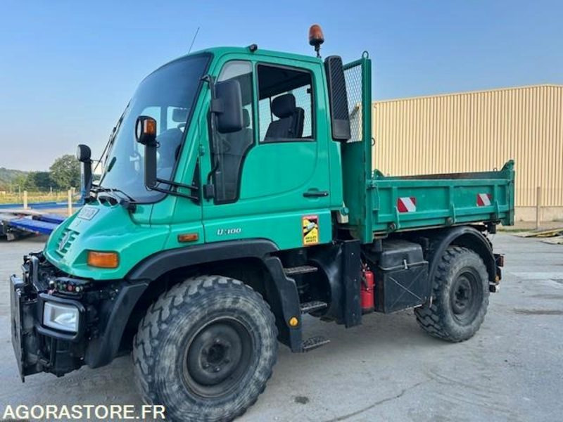 MERCEDES UNIMOG U300C VERSION COMMUNALE 2003 38210 KM + EPAREUSE CMV 450GP - Lastebil: bilde 3 MERCEDES UNIMOG U300C VERSION COMMUNALE 2003 38210 KM + EPAREUSE CMV 450GP - Lastebil: bilde 3
