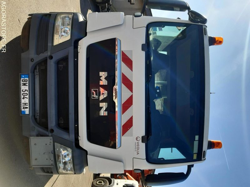 PORTEUR AMPLIROLL MAN TGS 26.400 (R51996) - BRAS GUIMA PALFINGER-2011-563 000 Km - Lastebil: bilde 2 PORTEUR AMPLIROLL MAN TGS 26.400 (R51996) - BRAS GUIMA PALFINGER-2011-563 000 Km - Lastebil: bilde 2