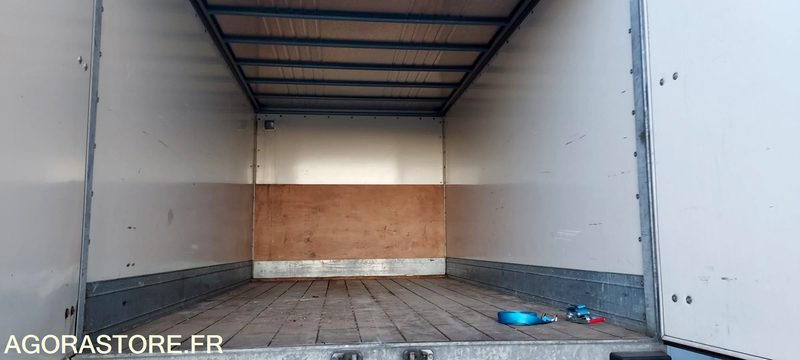 PORTEUR ROUTIER - MIDLUM 220-15 - 3763 - 190000 KMS - - Lastebil: bilde 4 PORTEUR ROUTIER - MIDLUM 220-15 - 3763 - 190000 KMS - - Lastebil: bilde 4