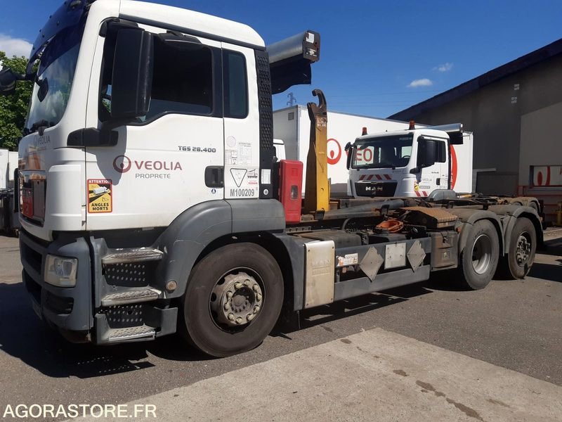 R51812-PORTEUR POLYBENNE MAN TGS 28.400 - BRAS GUIMA - ANNÉE 2010 - 555918 Km - Lastebil: bilde 1 R51812-PORTEUR POLYBENNE MAN TGS 28.400 - BRAS GUIMA - ANNÉE 2010 - 555918 Km - Lastebil: bilde 1