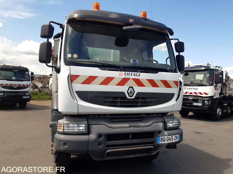 RENAULT 8X4 KERAX 430.32 - 2011 / 373600 Kms (M5126) - Lastebil: bilde 3 RENAULT 8X4 KERAX 430.32 - 2011 / 373600 Kms (M5126) - Lastebil: bilde 3
