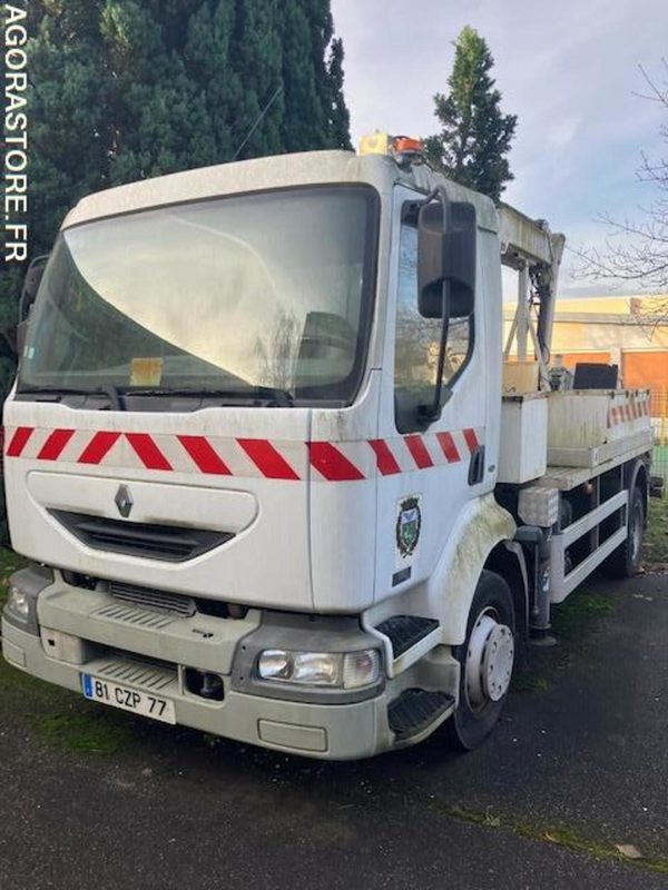 Renault Midliner (Nacelle) 2003 - 18441 kms - Lastebil: bilde 2 Renault Midliner (Nacelle) 2003 - 18441 kms - Lastebil: bilde 2
