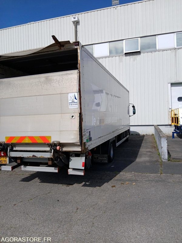 Renault Midlum - 2003 - 559259 Kms - Lastebil: bilde 4 Renault Midlum - 2003 - 559259 Kms - Lastebil: bilde 4