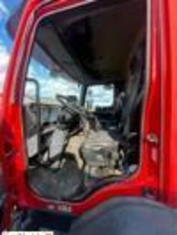 Renault Midlum + Epandeuse Secmair - 2008 - 220267kms (P2002828) - Lastebil: bilde 3 Renault Midlum + Epandeuse Secmair - 2008 - 220267kms (P2002828) - Lastebil: bilde 3