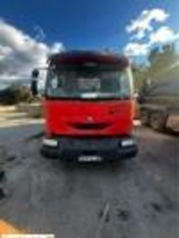 Renault Midlum + Epandeuse Secmair - 2008 - 220267kms (P2002828) - Lastebil: bilde 1 Renault Midlum + Epandeuse Secmair - 2008 - 220267kms (P2002828) - Lastebil: bilde 1