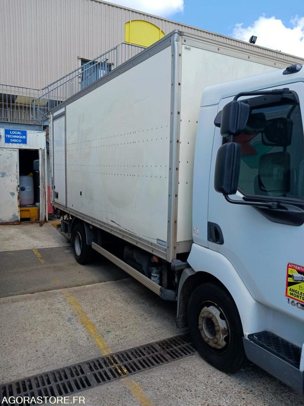 Renault Poids lourd / 267194 KMS / 2009 - Lastebil: bilde 3 Renault Poids lourd / 267194 KMS / 2009 - Lastebil: bilde 3