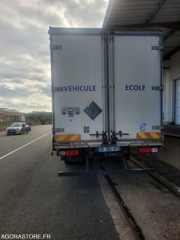 Renault Premium - 2009 - 470000 Kms - Lastebil: bilde 4 Renault Premium - 2009 - 470000 Kms - Lastebil: bilde 4