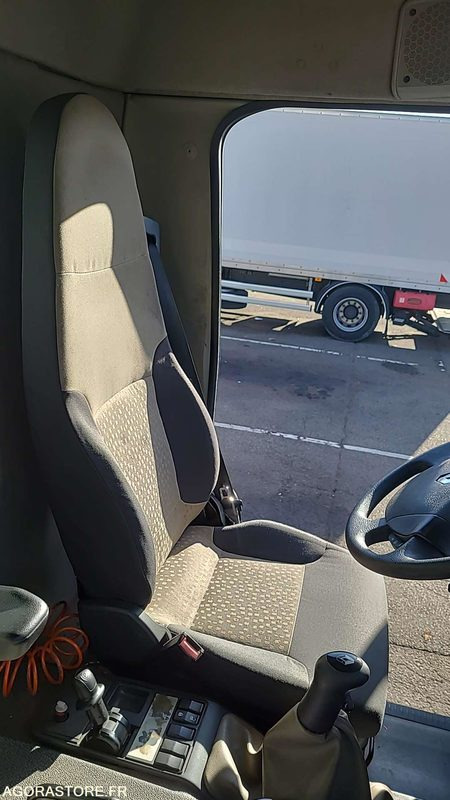 Renault Premium 380 - 2011 - 97052kms - BL645KD - Lastebil: bilde 2 Renault Premium 380 - 2011 - 97052kms - BL645KD - Lastebil: bilde 2