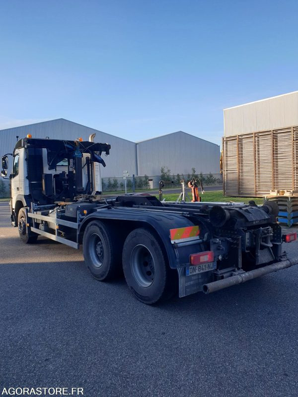 VOLVO FMX POLYBENNE AVEC BRAS DE LEVAGE EURO 6 - 2015 - 227924km - Lastebil: bilde 4 VOLVO FMX POLYBENNE AVEC BRAS DE LEVAGE EURO 6 - 2015 - 227924km - Lastebil: bilde 4