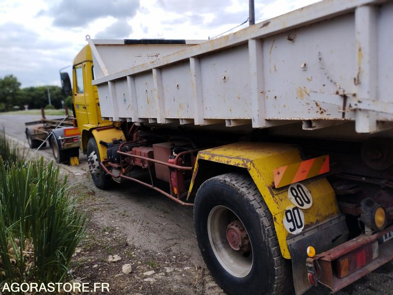 Camion RENAULT AMPLIROLL-1988 - 838556 KMS - Lastebil: bilde 3 Camion RENAULT AMPLIROLL-1988 - 838556 KMS - Lastebil: bilde 3