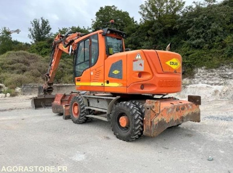 Liebherr A918 COMPACT - 2014 / 15000 HEURES - Gravemaskin: bilde 2 Liebherr A918 COMPACT - 2014 / 15000 HEURES - Gravemaskin: bilde 2