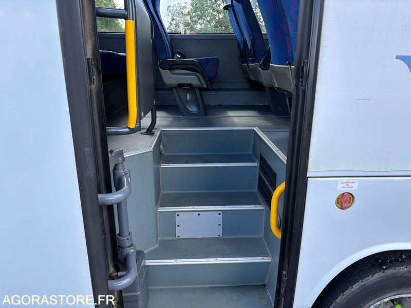 Lot de 3 minibus Mercedes mago et otokar navigo - Minibuss, Persontransport: bilde 5 Lot de 3 minibus Mercedes mago et otokar navigo - Minibuss, Persontransport: bilde 5