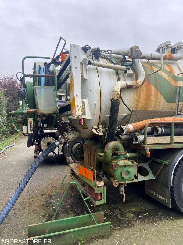 MERCEDES ACTROS 2031 HUWER 2001 (300000Km ) NON ROULANT EXPORT UNIQUEMENT - Vakuum lastebil: bilde 5 MERCEDES ACTROS 2031 HUWER 2001 (300000Km ) NON ROULANT EXPORT UNIQUEMENT - Vakuum lastebil: bilde 5