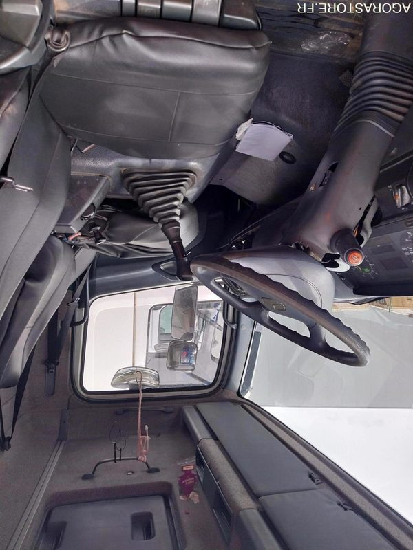 MERCEDES Actros HUWER 2004 (250 000Km) NON ROULANT EXPORT UNIQUEMENT - Vakuum lastebil: bilde 3 MERCEDES Actros HUWER 2004 (250 000Km) NON ROULANT EXPORT UNIQUEMENT - Vakuum lastebil: bilde 3