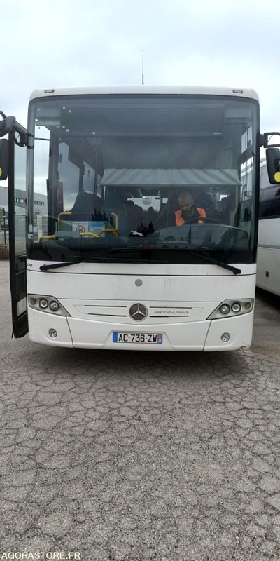 MERCEDES INTOURO N°093361 - Skolebuss: bilde 1 MERCEDES INTOURO N°093361 - Skolebuss: bilde 1