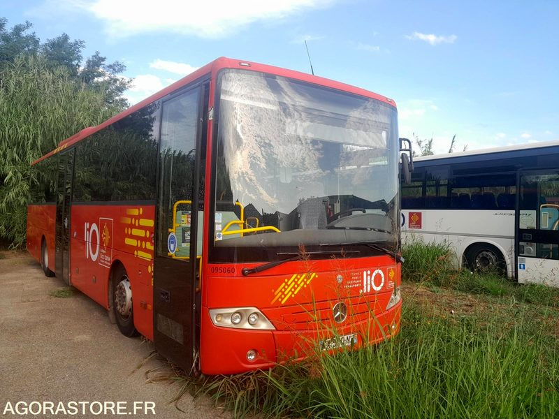 MERCEDES INTOURO N°095060 - Skolebuss: bilde 1 MERCEDES INTOURO N°095060 - Skolebuss: bilde 1