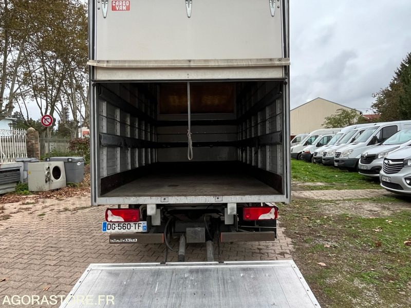 MERCEDES SPRINTER - 2014 / 165 605 KM - Kassebil: bilde 4 MERCEDES SPRINTER - 2014 / 165 605 KM - Kassebil: bilde 4