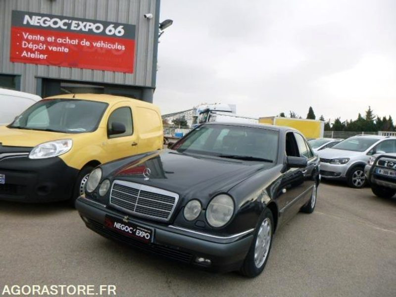 MERCEDES classe E 420 v8 W210 - 1996 - immatriculation espagnole - Personenbil: bilde 4 MERCEDES classe E 420 v8 W210 - 1996 - immatriculation espagnole - Personenbil: bilde 4