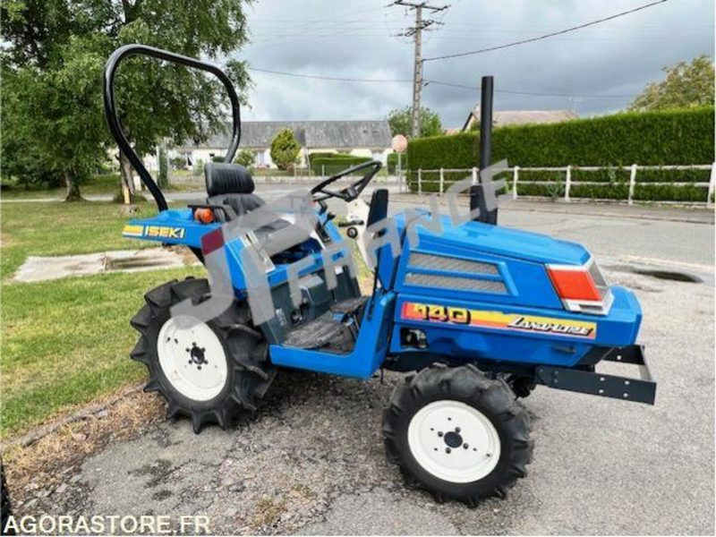 MICROTRACTEUR ISEKI 14 CV 4 ROUES MOTRICES DIESEL 1263H DANS L'ETAT ROULANT - Traktor: bilde 2 MICROTRACTEUR ISEKI 14 CV 4 ROUES MOTRICES DIESEL 1263H DANS L'ETAT ROULANT - Traktor: bilde 2