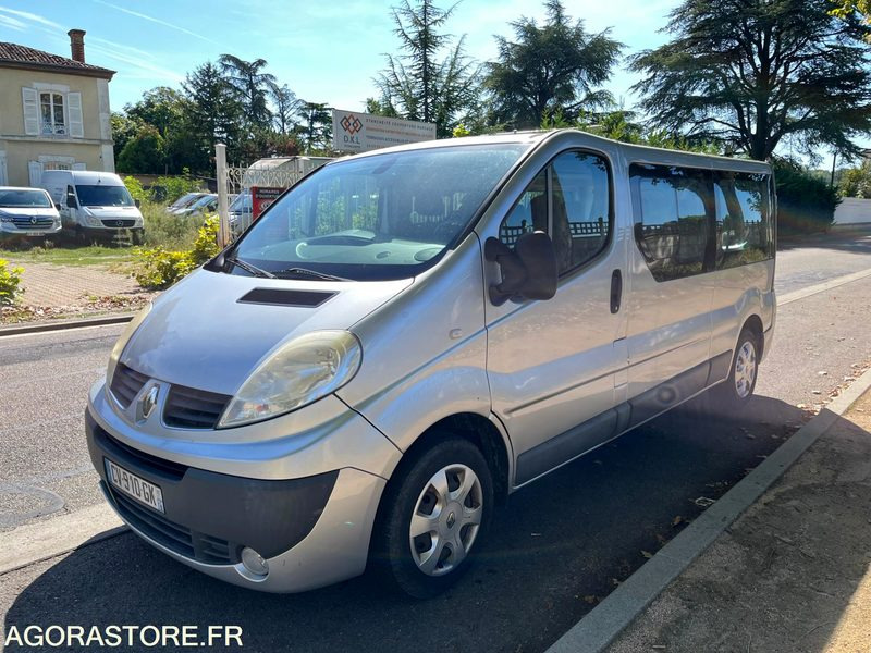 MINIBUS VL - 9 PLACES - TRAFIC - L2 H1 - 115 CH - CLIM- 165200 KMS - ATTELAGE - Minibuss, Persontransport: bilde 3 MINIBUS VL - 9 PLACES - TRAFIC - L2 H1 - 115 CH - CLIM- 165200 KMS - ATTELAGE - Minibuss, Persontransport: bilde 3