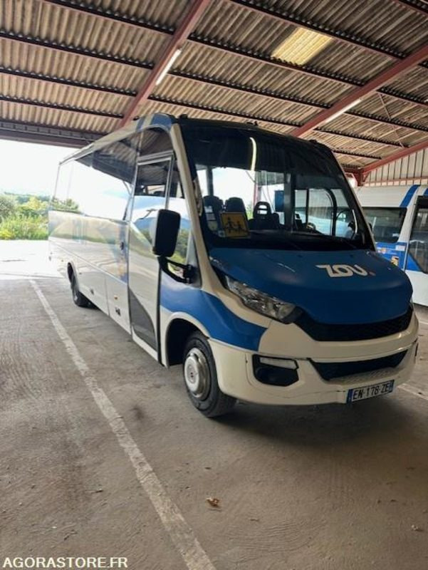 MINICARS IVECO BUS DAILY TOURYS 25396 MEC 2017 KM 277000 EN-178-ZE - Minibuss, Persontransport: bilde 2 MINICARS IVECO BUS DAILY TOURYS 25396 MEC 2017 KM 277000 EN-178-ZE - Minibuss, Persontransport: bilde 2