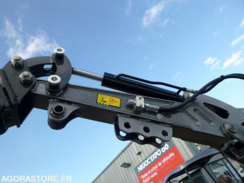 MINIPELLE NEUVE YCW 1T5 EURO5 - 2025 + 3 godets - Gravemaskin: bilde 3 MINIPELLE NEUVE YCW 1T5 EURO5 - 2025 + 3 godets - Gravemaskin: bilde 3