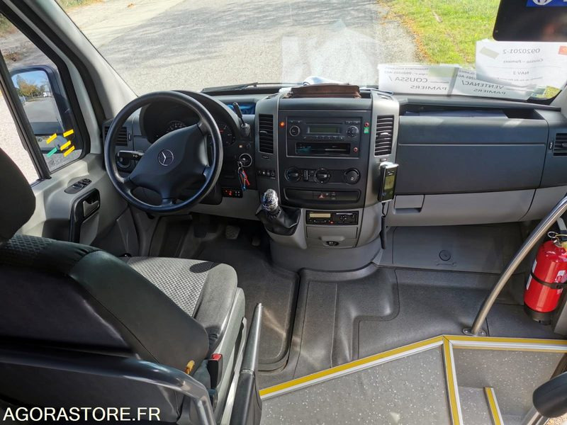 Mercedes sprinter 01/2014 BVM 22+1 places Clim 215000 kms ralentisseur - Minibuss, Persontransport: bilde 5 Mercedes sprinter 01/2014 BVM 22+1 places Clim 215000 kms ralentisseur - Minibuss, Persontransport: bilde 5