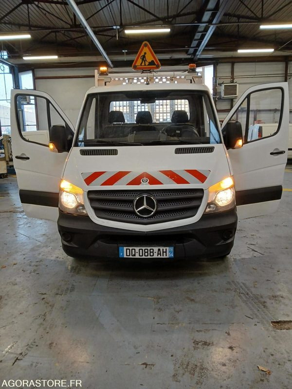 Mercedes sprinter ANNEE 2015 BOITE AUTO - Varebil med tipp: bilde 1 Mercedes sprinter ANNEE 2015 BOITE AUTO - Varebil med tipp: bilde 1