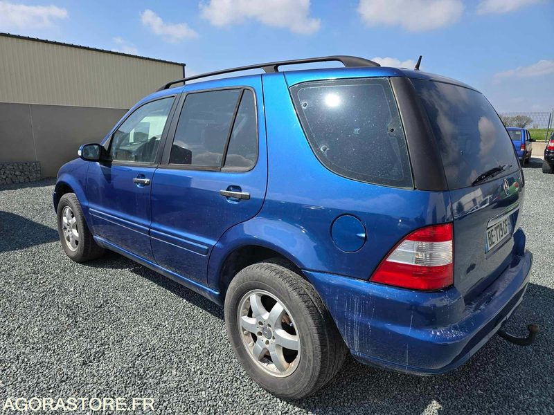 NIORT - MERCEDES ML 400 CDI BVA BI TURBO 4.00L 250 CH PEINTURE NEUVE 2025 - Personenbil: bilde 3 NIORT - MERCEDES ML 400 CDI BVA BI TURBO 4.00L 250 CH PEINTURE NEUVE 2025 - Personenbil: bilde 3