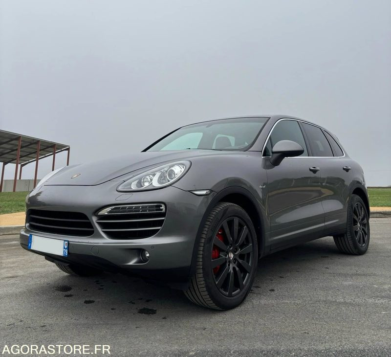 NIORT - PORSCHE CAYENNE 3.0 V6 - 2012 - 42 000 KM - Personenbil: bilde 1 NIORT - PORSCHE CAYENNE 3.0 V6 - 2012 - 42 000 KM - Personenbil: bilde 1