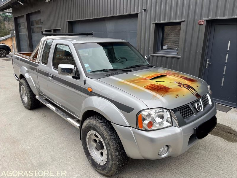 NISSAN NAVARA 4X4 83500 KMS 2003 - Personenbil: bilde 1 NISSAN NAVARA 4X4 83500 KMS 2003 - Personenbil: bilde 1