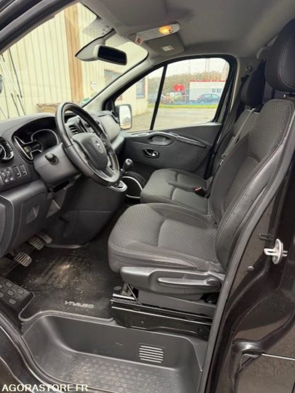 OPEL VIVARO MINIBUS - Minibuss, Persontransport: bilde 4 OPEL VIVARO MINIBUS - Minibuss, Persontransport: bilde 4