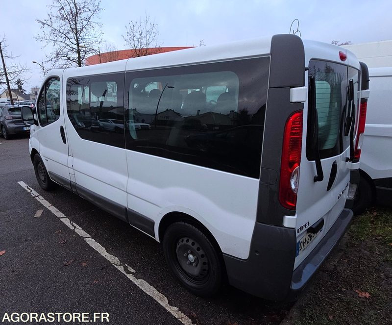 Opel Vivaro Combi 9 places L2H1 -2.0 cdti 120ch - Roulant - Minibuss, Persontransport: bilde 2 Opel Vivaro Combi 9 places L2H1 -2.0 cdti 120ch - Roulant - Minibuss, Persontransport: bilde 2