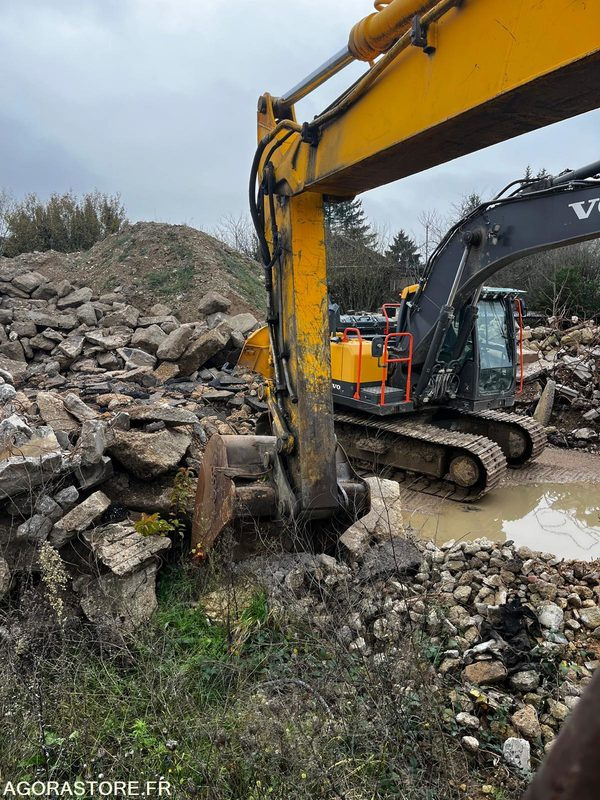PELLE 20 TONNES - JCB TYPE JS200 - 1997 / 1200 HEURES - Gravemaskin: bilde 5 PELLE 20 TONNES - JCB TYPE JS200 - 1997 / 1200 HEURES - Gravemaskin: bilde 5