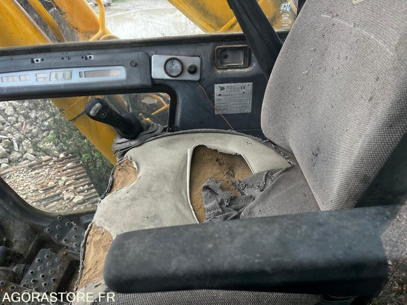 PELLE 20 TONNES - JCB TYPE JS200 - 1997 / 1200 HEURES - Gravemaskin: bilde 4 PELLE 20 TONNES - JCB TYPE JS200 - 1997 / 1200 HEURES - Gravemaskin: bilde 4