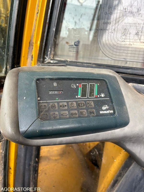 PELLE KOMATSU / 0333018 H / 2004 - Gravemaskin: bilde 5 PELLE KOMATSU / 0333018 H / 2004 - Gravemaskin: bilde 5