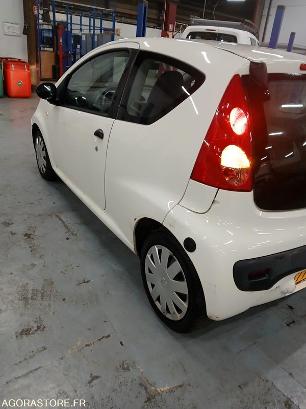 PEUGEOT 107 - 2008 - 142642 KM - Personenbil: bilde 3 PEUGEOT 107 - 2008 - 142642 KM - Personenbil: bilde 3