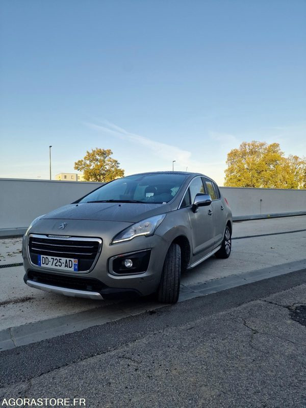 PEUGEOT 3008 - Personenbil: bilde 1 PEUGEOT 3008 - Personenbil: bilde 1