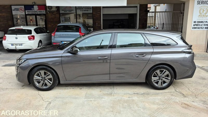 PEUGEOT 308 III (P5) SW 1.5 BlueHDi 16V S&S 130 cv Boîte automatique pas TVA - Stasjonsvogn: bilde 2 PEUGEOT 308 III (P5) SW 1.5 BlueHDi 16V S&S 130 cv Boîte automatique pas TVA - Stasjonsvogn: bilde 2