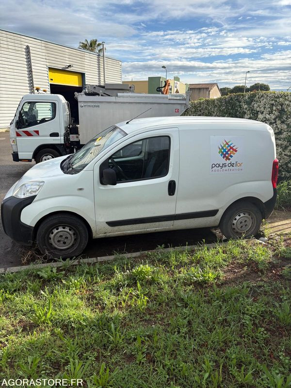 PEUGEOT BIPPER MOTEUR HS 2013 DIESEL 109297KM CP-759-XA N°VIN:VF3AAFHZOD8375606 - Små varebil: bilde 3 PEUGEOT BIPPER MOTEUR HS 2013 DIESEL 109297KM CP-759-XA N°VIN:VF3AAFHZOD8375606 - Små varebil: bilde 3