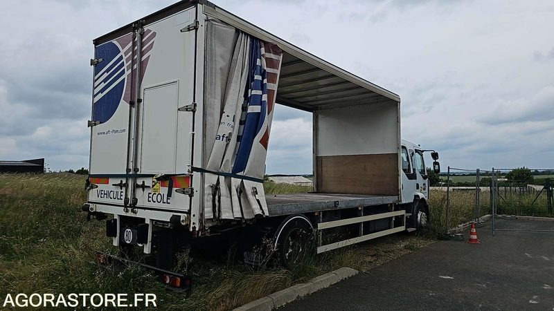 PORTEUR BACHE RENAULT MIDLUM - 2009 - 476000kms - Kapellbil: bilde 4 PORTEUR BACHE RENAULT MIDLUM - 2009 - 476000kms - Kapellbil: bilde 4