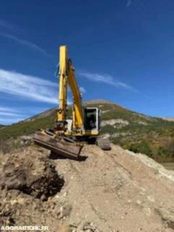 Pelle New Holland E135SR-1ES Diesel 2007 - Beltegraver: bilde 2 Pelle New Holland E135SR-1ES Diesel 2007 - Beltegraver: bilde 2