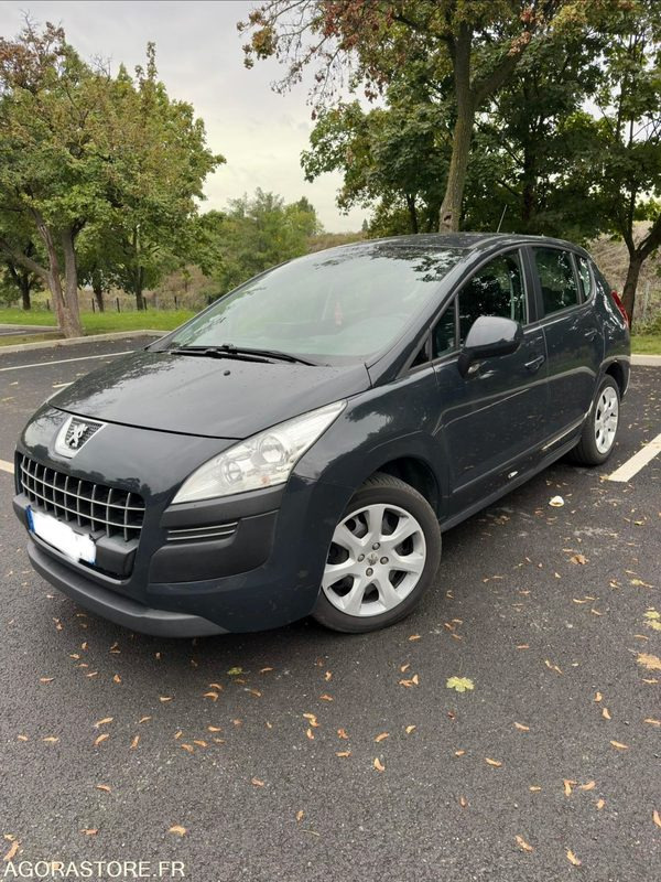 Peugeot 3008 1,6 vti - SUV: bilde 1 Peugeot 3008 1,6 vti - SUV: bilde 1