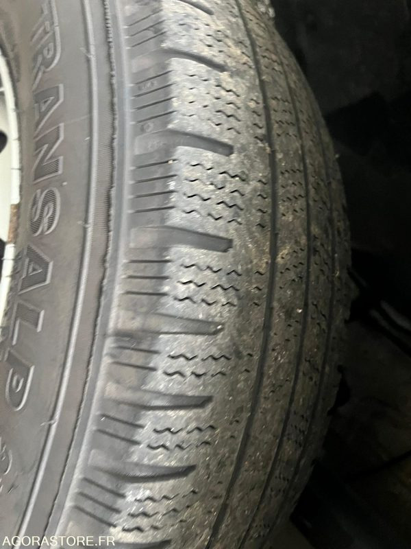 Peugeot Boxer 165CV L2H2 avec Hayon et Galerie - 2023 - 90000 Kms - Kassebil: bilde 2 Peugeot Boxer 165CV L2H2 avec Hayon et Galerie - 2023 - 90000 Kms - Kassebil: bilde 2