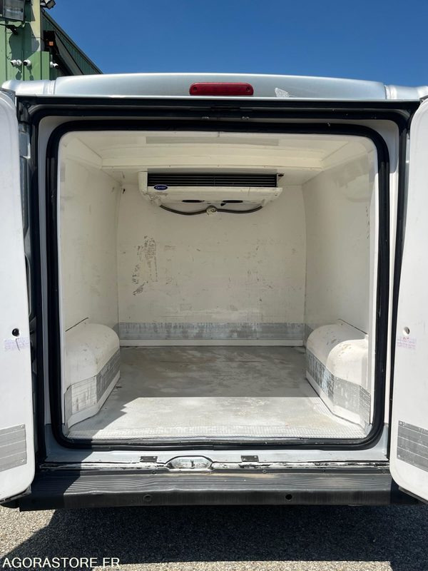 Peugeot Boxer L1H2 330 L1H1 2L Bluehdi - 2017 - 139 950km - Kjølebil: bilde 4 Peugeot Boxer L1H2 330 L1H1 2L Bluehdi - 2017 - 139 950km - Kjølebil: bilde 4