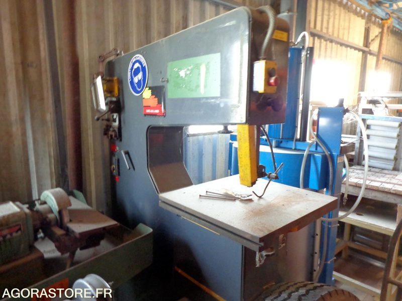 RARE SCIE a ruban verticale a métaux ULTRA - Metallbearbeidingsmaskin: bilde 2 RARE SCIE a ruban verticale a métaux ULTRA - Metallbearbeidingsmaskin: bilde 2