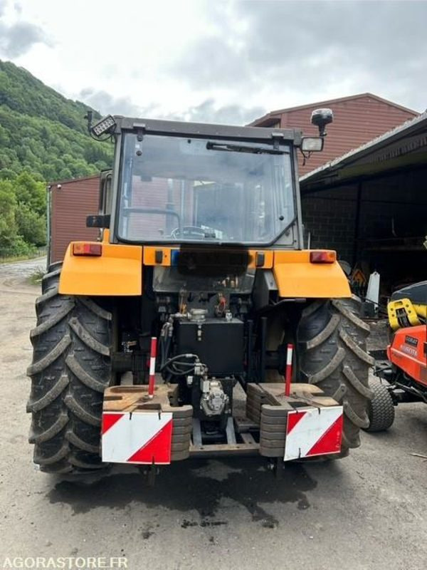 RENAULT CERES 95X - Traktor: bilde 2 RENAULT CERES 95X - Traktor: bilde 2