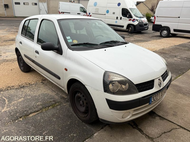 RENAULT CLIO - 2002 - 160000 KM - Personenbil: bilde 4 RENAULT CLIO - 2002 - 160000 KM - Personenbil: bilde 4
